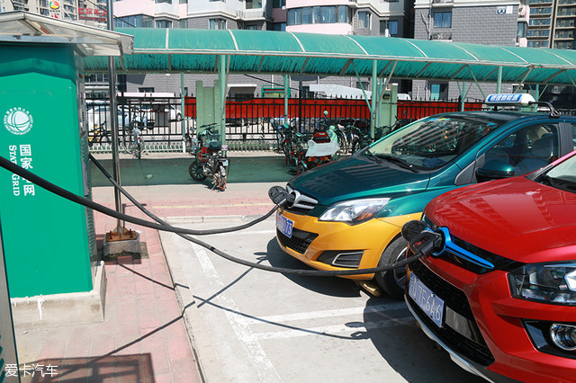 女神（經(jīng)）新能源用車記；充電省錢；北汽EX200